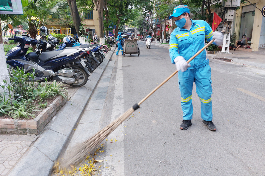 Hướng dẫn thực hiện một số giải pháp đảm bảo vệ sinh môi trường khi có mưa to gây ngập lụt trên địa bàn tỉnh